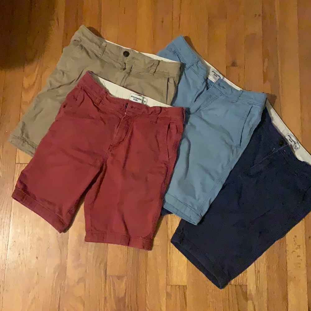 4 pair of Abercrombie kids boys shorts size 13/14
